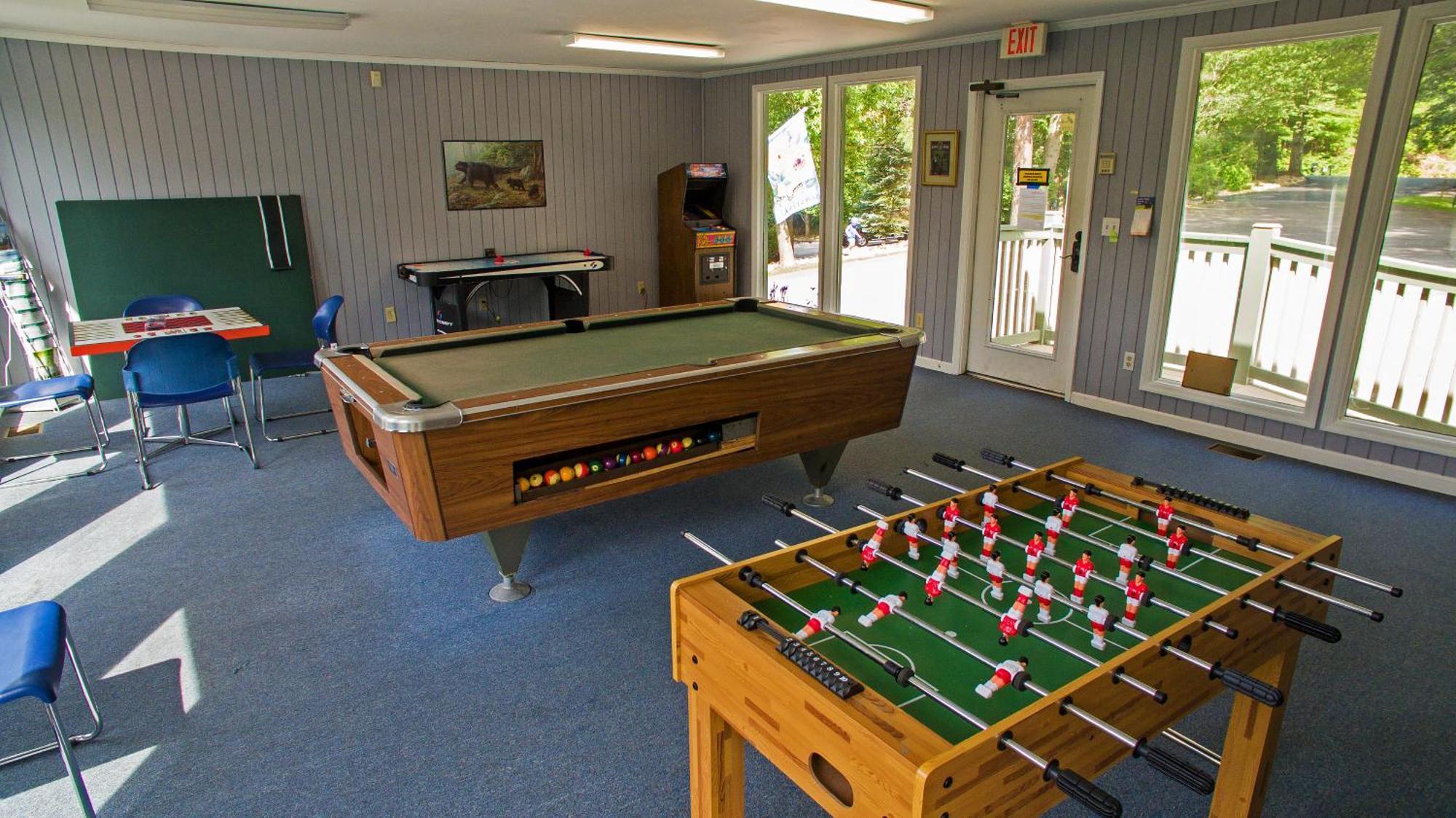 Вілла Three Bears Den, Hot Tub, Pool Table, Pool Access, 1089 Free Tickets Each Paid Day, Dollywood Inclu Гатлінбург Номер фото